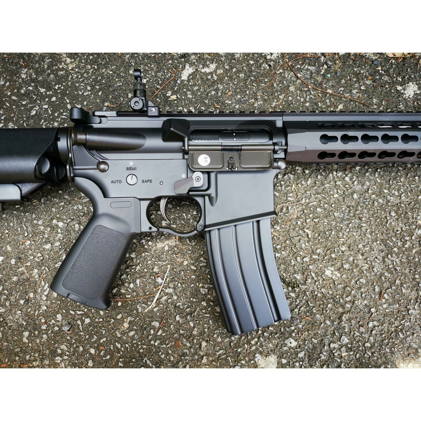 JOHN WICK STYLE CYMA Sport AR-15 Full Metal Gel Blaster AEG w/ Lipo Ready GearboxSame as the item box Package