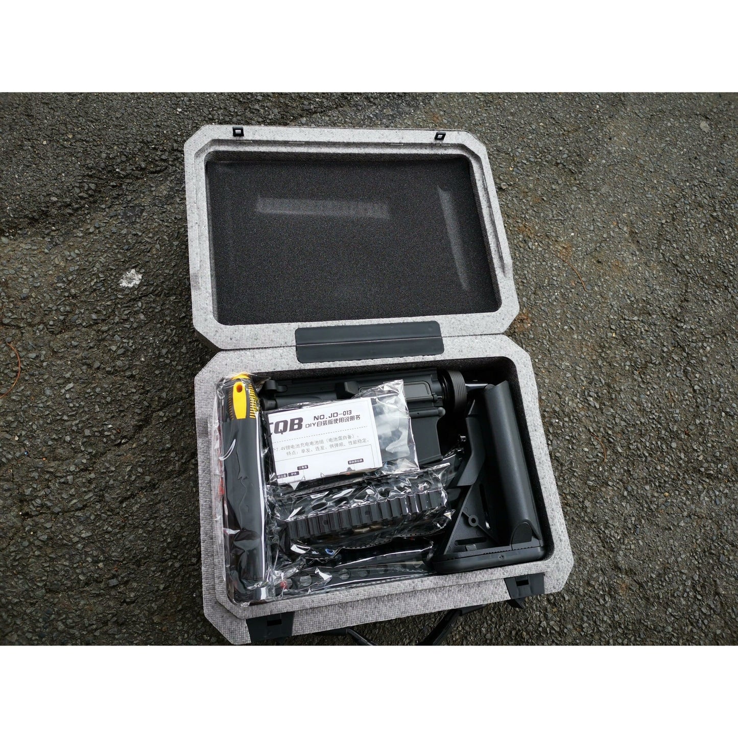 CYMA JD 013 M4 CQB KIT VERSIONG Gel Blaster AEG Color: Black