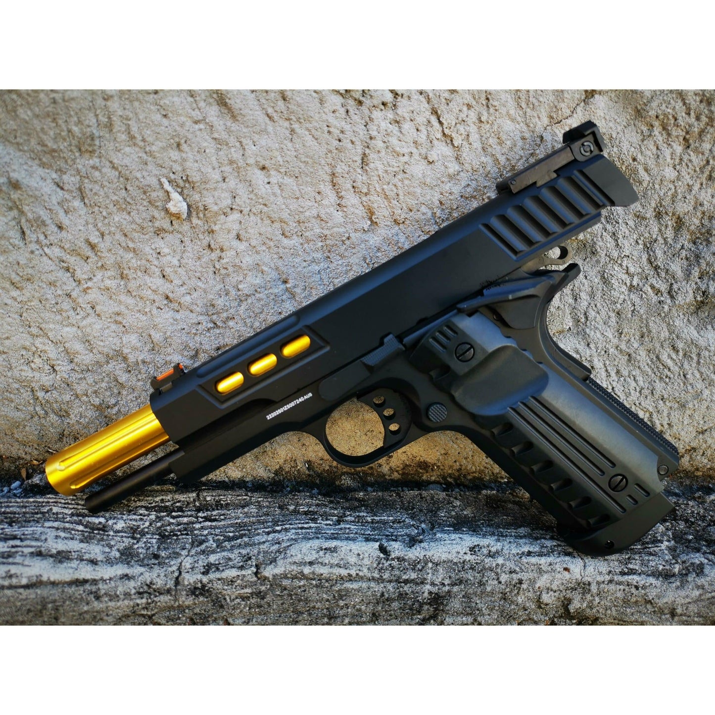 GOLDEN EAGLE 3368 1911 GEL BLASTER Hi-Capa 5.1 VERSION GAS/CO2 POWERED BLOWBACK CUSTOM NEGRO/DORADO