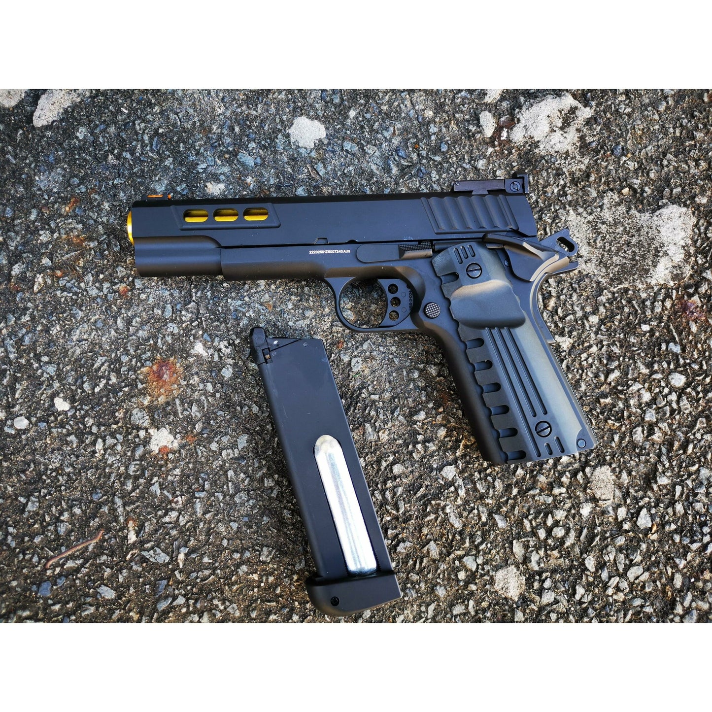 GOLDEN EAGLE 3368 1911 GEL BLASTER Hi-Capa 5.1 VERSION GAS/CO2 POWERED BLOWBACK CUSTOM NEGRO/DORADO