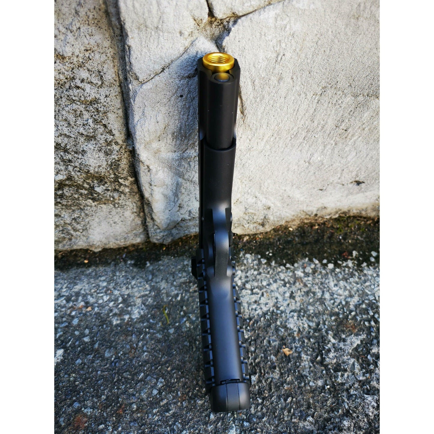 GOLDEN EAGLE 3368 1911 GEL BLASTER Hi-Capa 5.1 VERSION GAS/CO2 POWERED BLOWBACK CUSTOM NEGRO/DORADO
