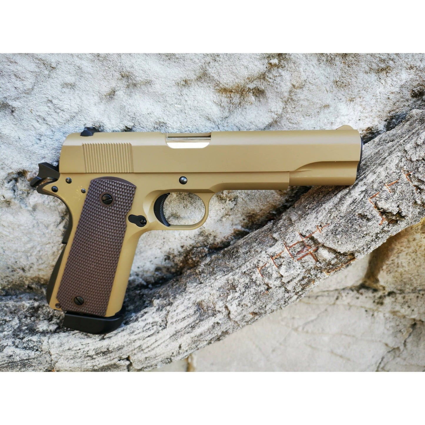 GOLDEN EAGLE 3306T GM1911 GEL BLASTER CO2 POWERED Hi-Capa 4.3 VERSION GAS BLOWBACK Colour: Tan