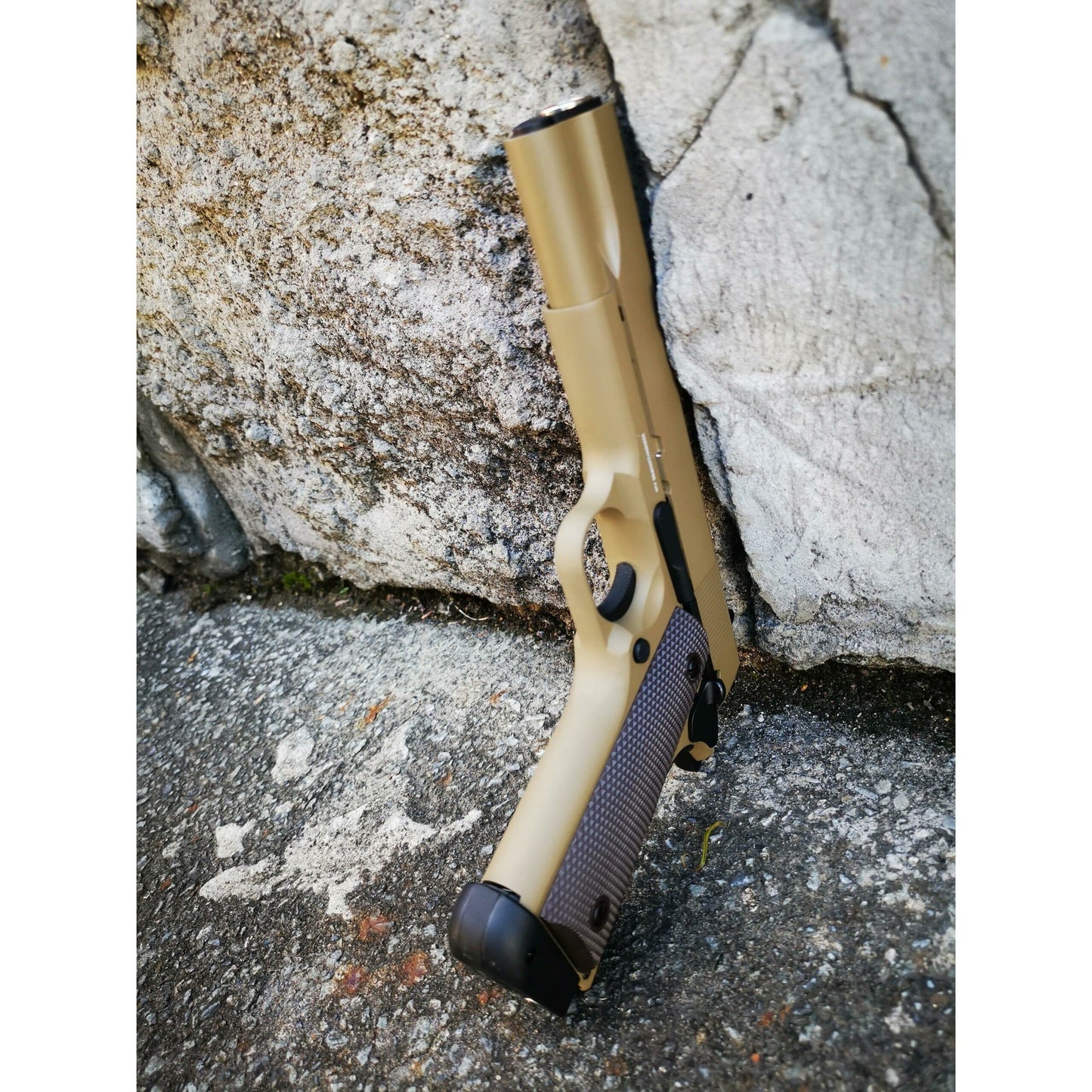 GOLDEN EAGLE 3306T GM1911 GEL BLASTER CO2 POWERED Hi-Capa 4.3 VERSION GAS BLOWBACK Colour: Tan