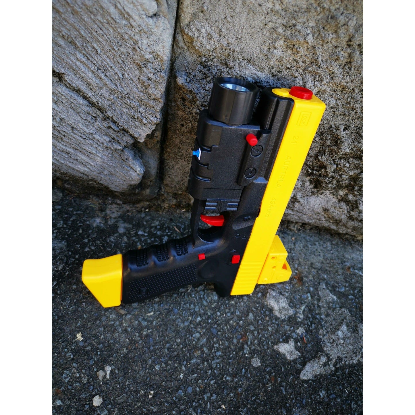 JINMING X2 GLOCK 18 Pistol Gel Blaster With Stick Mag And Drum Mag