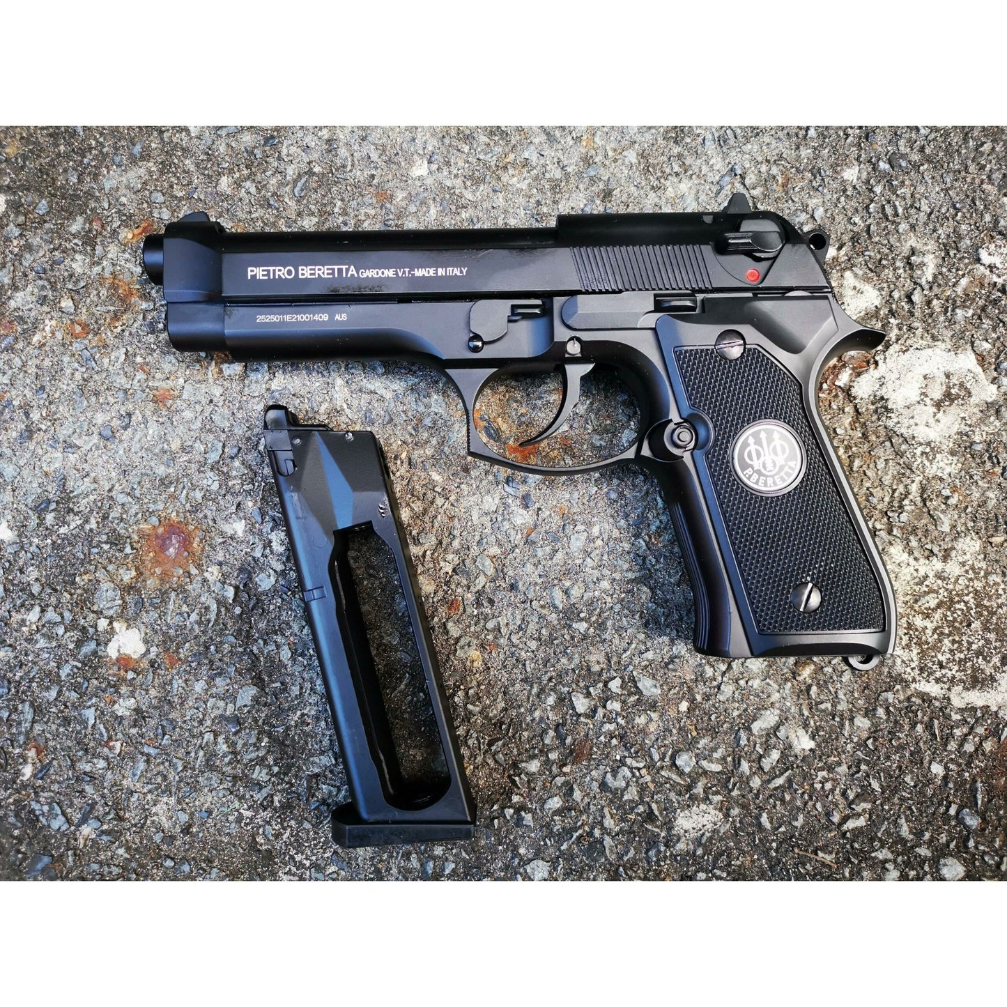 Beretta M92 FS Gel Blaster CO2 POWERED Black