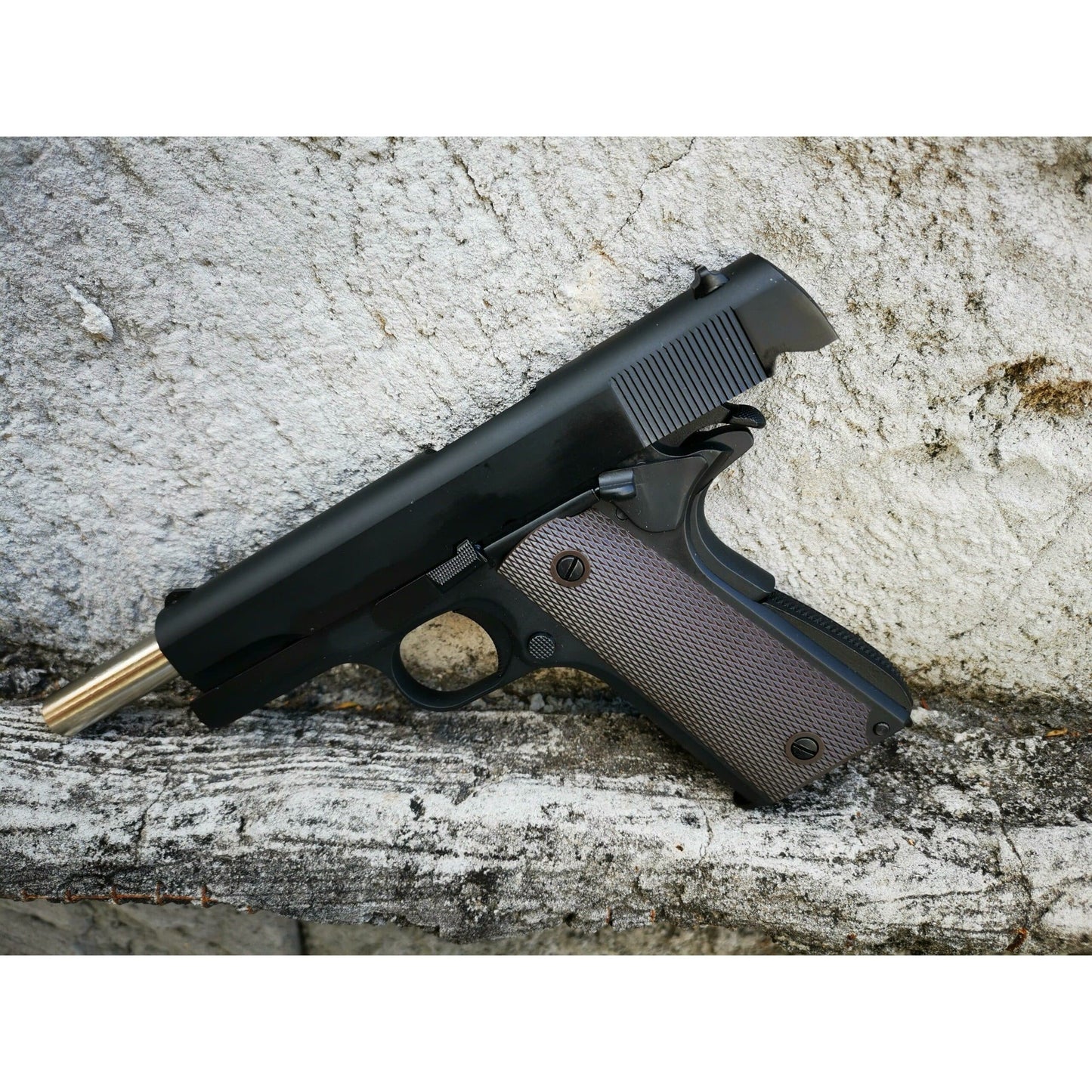 GOLDEN EAGLE 3305 GM1911 GEL BLASTER GREEN GAS OR CO2 POWERED GOVERNMENT VERSION GAS BLOWBACK
