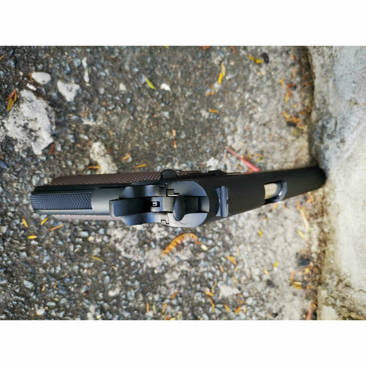 GOLDEN EAGLE 3305 GM1911 GEL BLASTER GREEN GAS OR CO2 POWERED GOVERNMENT VERSION GAS BLOWBACK