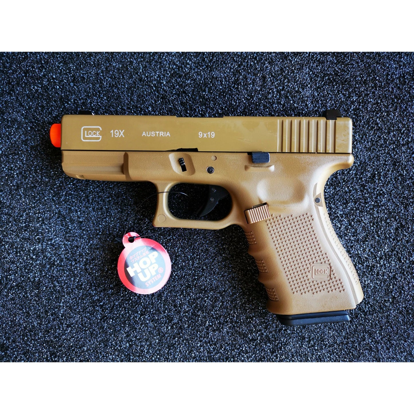 DOUBLE BELL Glock 19 GEN4 Gas Blowback Gel Blaster Full Engraving Resin Frame Edition Green Gas Version Tan