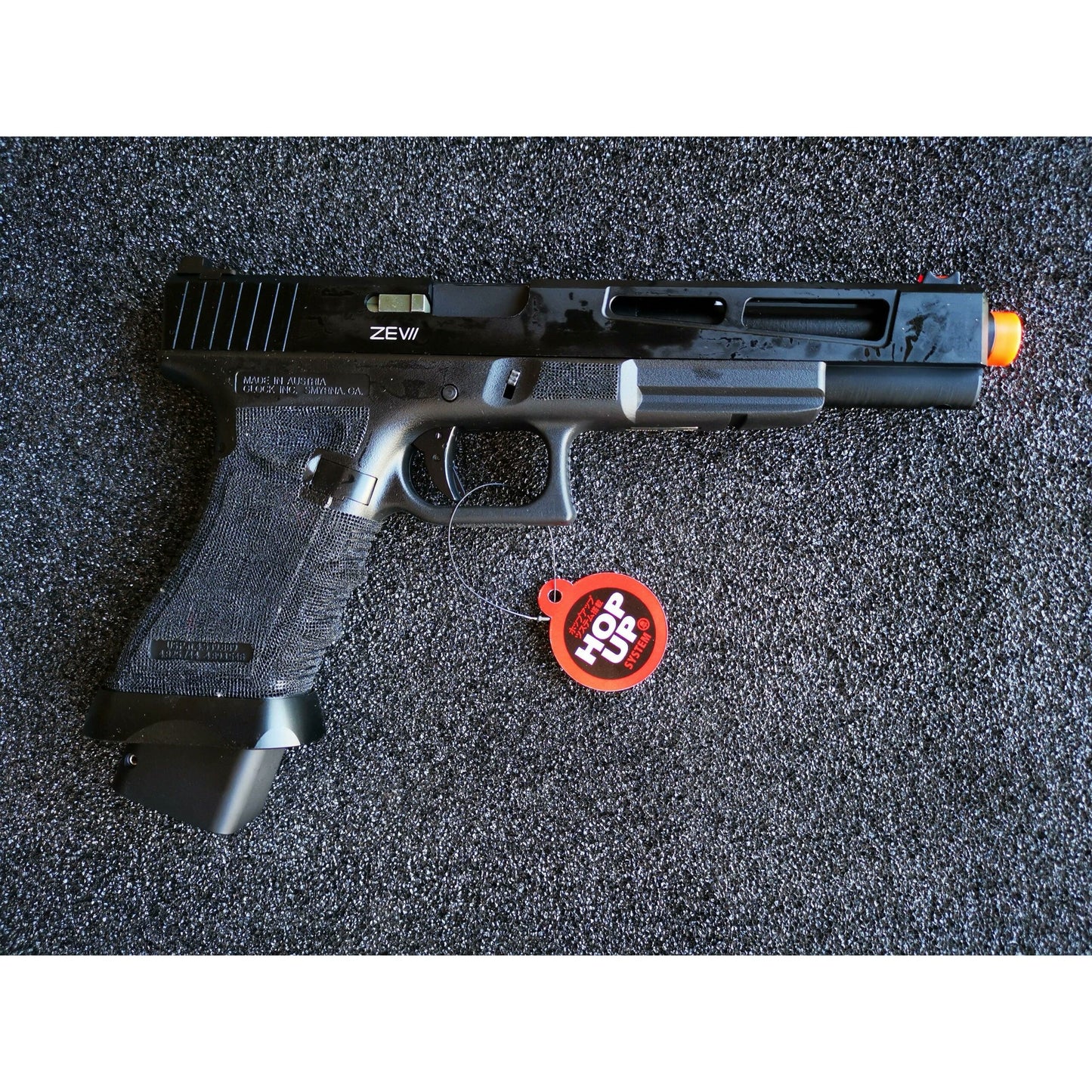DOUBLE BELL Glock 17L Type ZEVII 9MM Combat Master Custom Gas Blowback Gel Blaster Green Gas Version Black