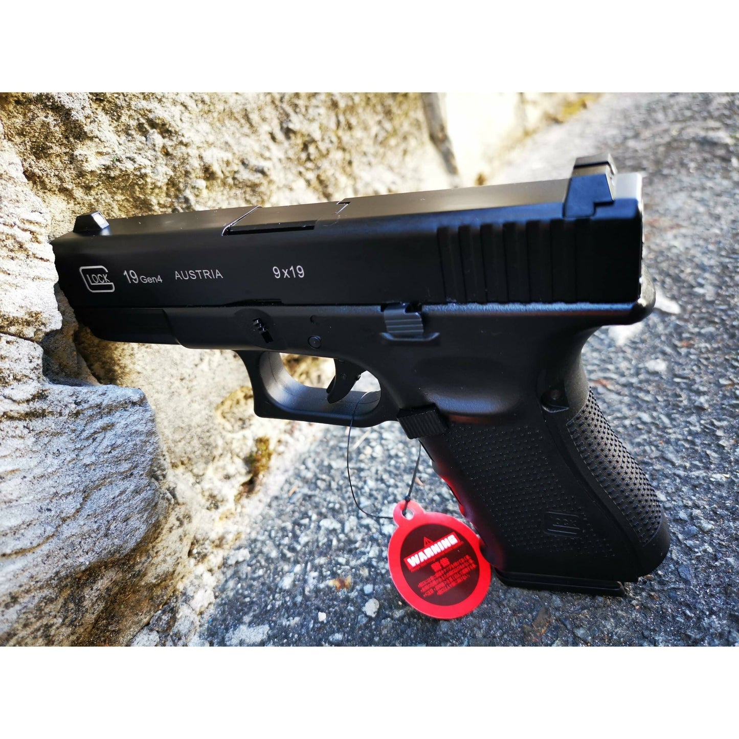 DOUBLE BELL Glock 19 GEN4 Gas Blowback Gel Blaster Full Engraving Resin Frame Edition Green Gas Version