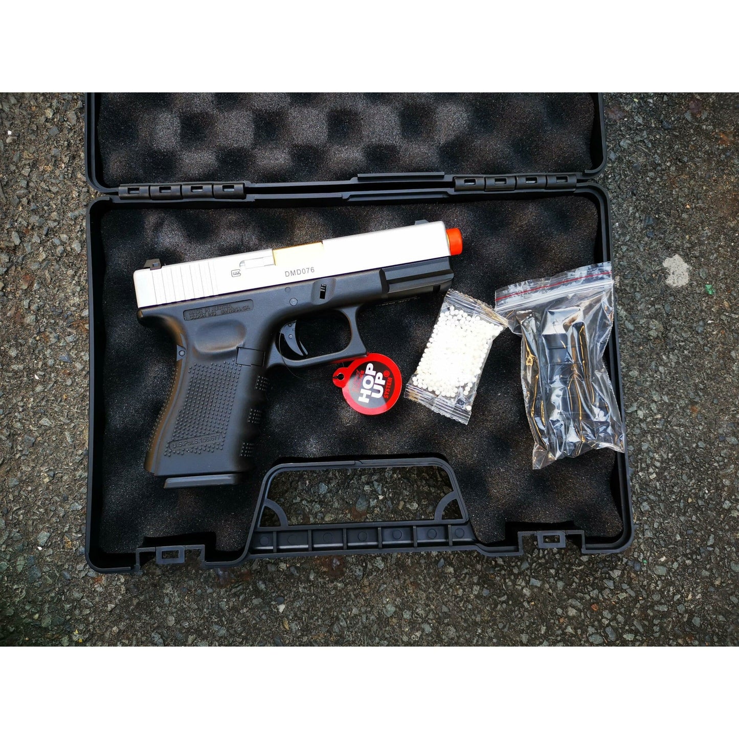 DOUBLE BELL Glock 19 GEN4 Gas Blowback Gel Blaster Full Engraving Resin Frame Edition Green Gas Version Silver slides
