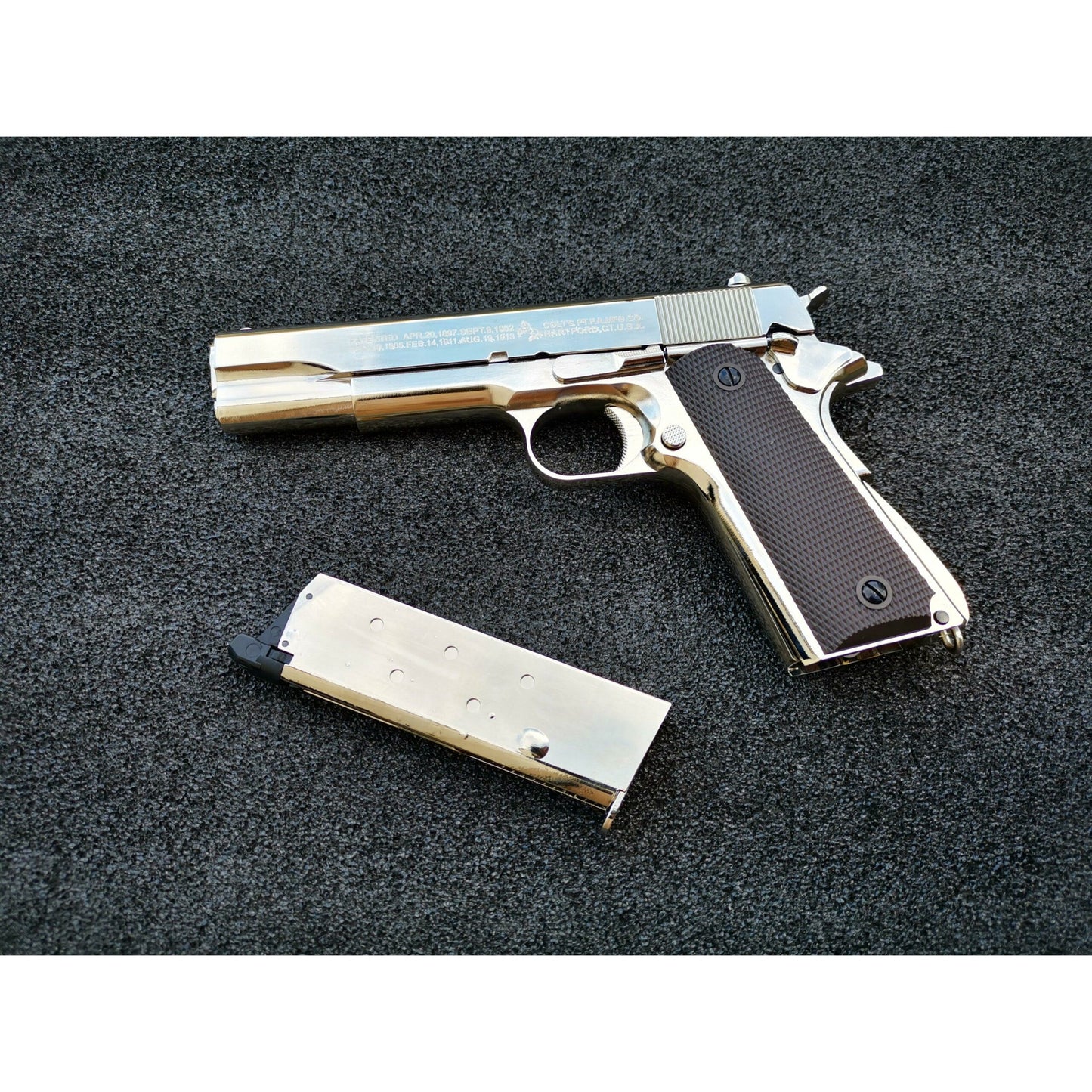 GOLDEN EAGLE 3305SV GM1911 GEL BLASTER GREEN GAS POWERED GAS BLOWBACK Chrome with lasered