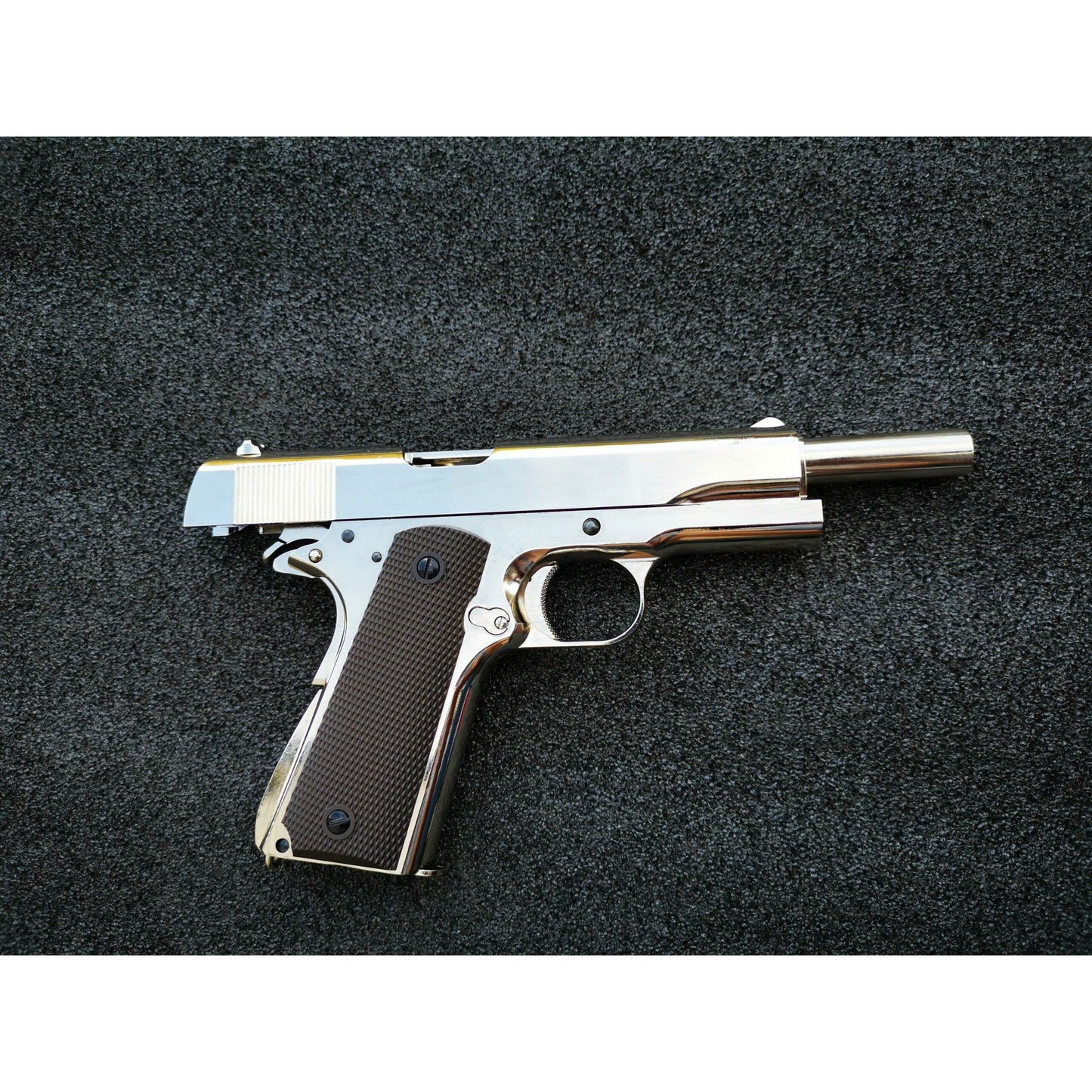 GOLDEN EAGLE 3305SV GM1911 GEL BLASTER GREEN GAS POWERED GAS BLOWBACK Chrome with lasered