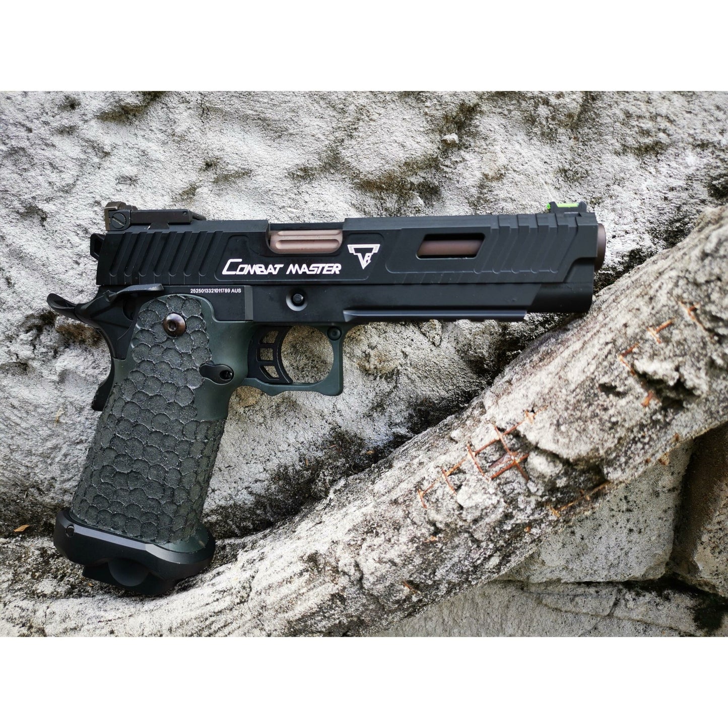 2011 TTI Style JW John Wick Pistol With Wood Case Hi-Capa GBB Gel Blaster
