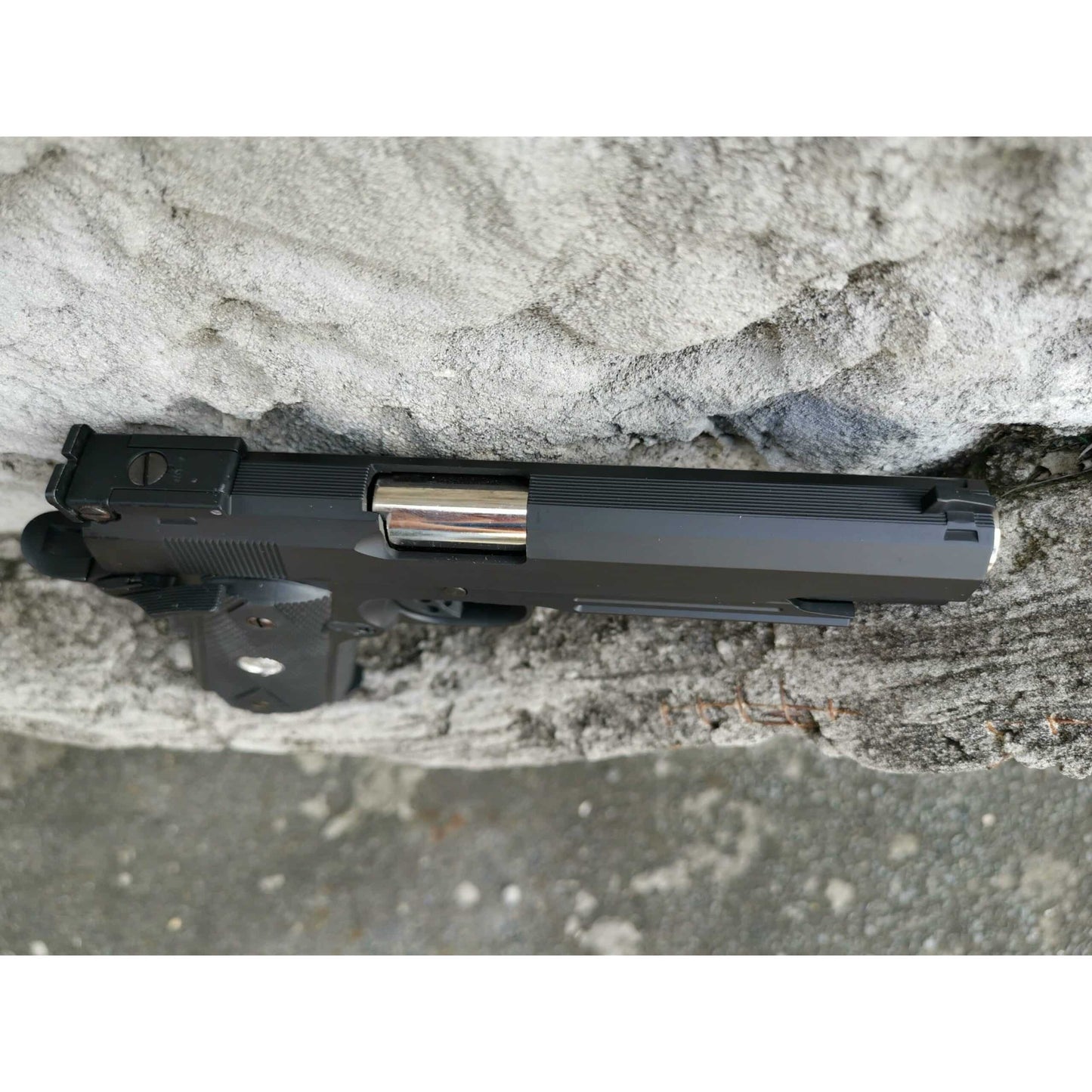 GOLDEN EAGLE 1911 DESERT WARRIOR FULL METAL GAS BLOW BACK GAS POWERED GEL BLASTER PISTOL IN BLACK
