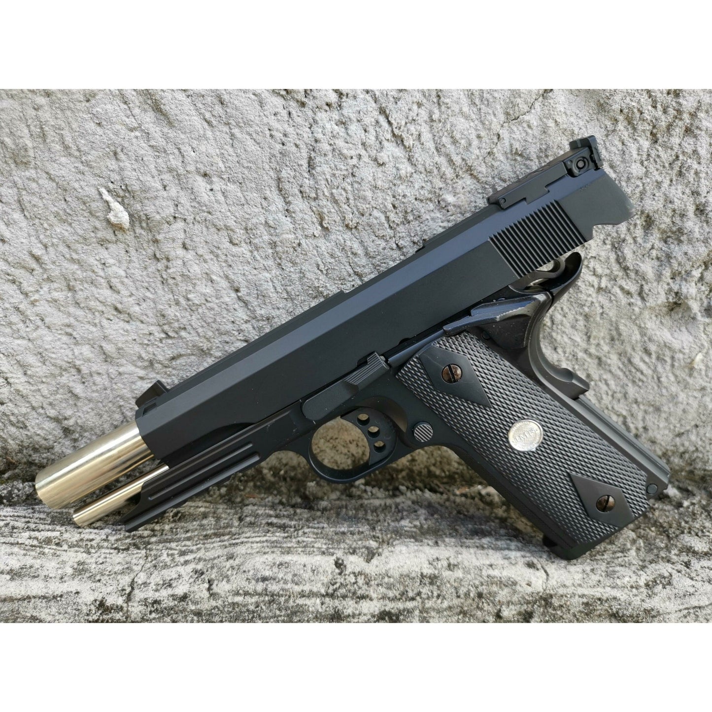 GOLDEN EAGLE 1911 DESERT WARRIOR FULL METAL GAS BLOW BACK GAS POWERED GEL BLASTER PISTOL IN BLACK