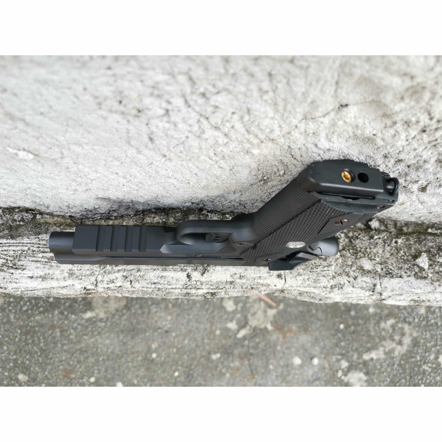 GOLDEN EAGLE 1911 DESERT WARRIOR FULL METAL GAS BLOW BACK GAS POWERED GEL BLASTER PISTOL IN BLACK