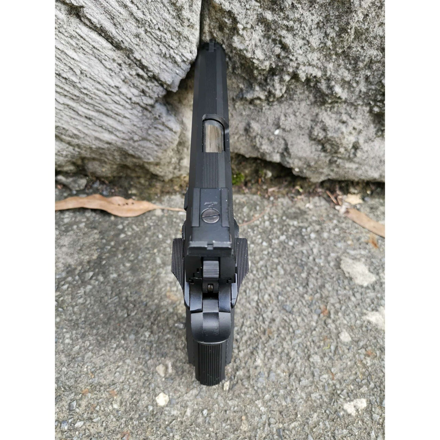 GOLDEN EAGLE 1911 DESERT WARRIOR FULL METAL GAS BLOW BACK GAS POWERED GEL BLASTER PISTOL IN BLACK