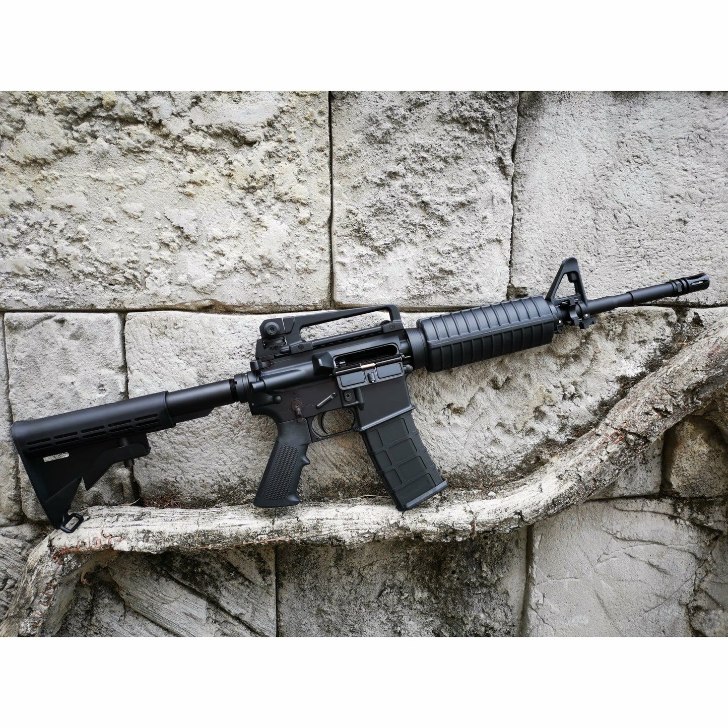 GOLDEN EAGLE MC6604M M4A1 FULL METAL GAS POWERED GEL BLASTER GREEN GAS BLOWBACK RIFLE Colour: Black