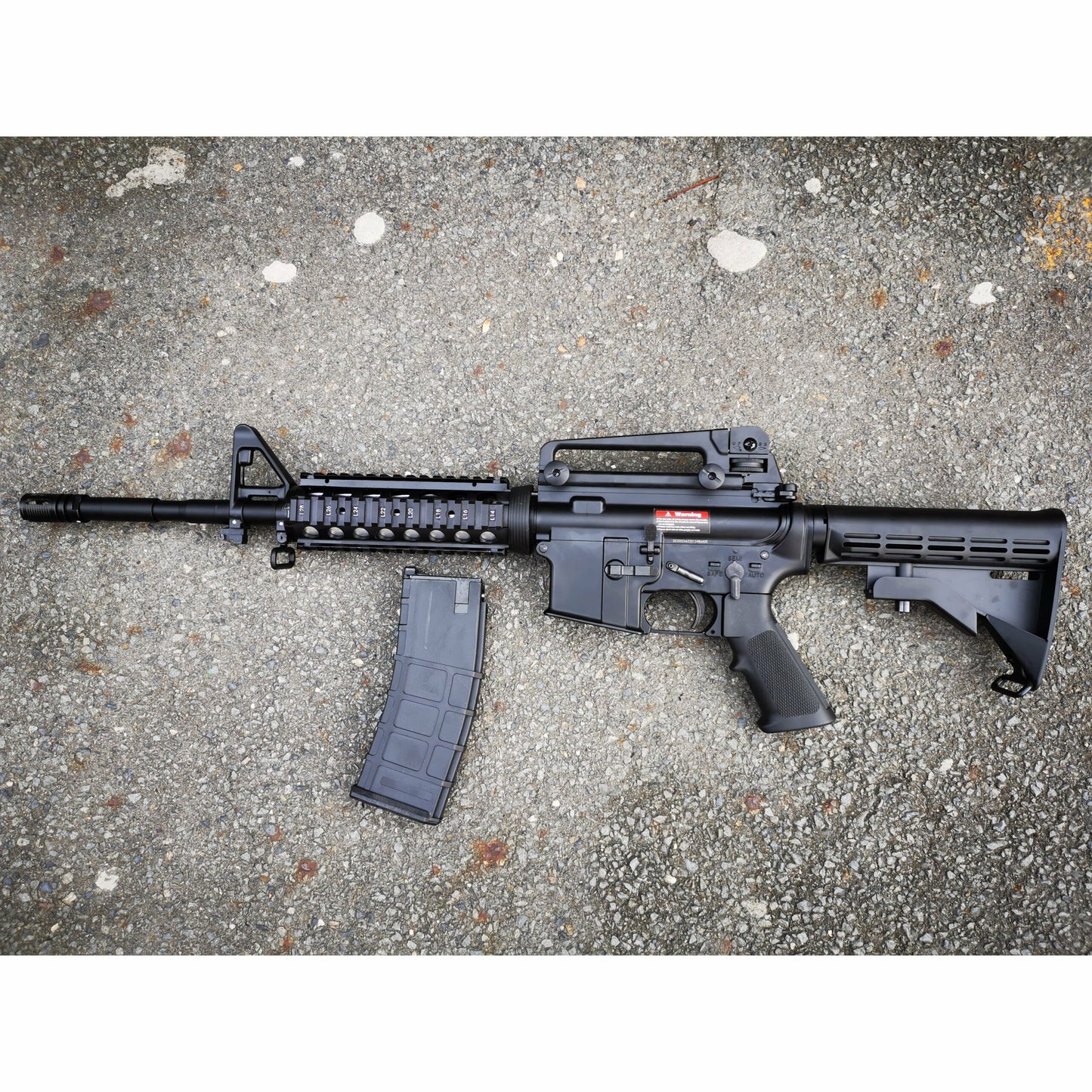 GOLDEN EAGLE MC6604RISM M4A1 FULL METAL GAS POWERED GEL BLASTER GREEN GAS BLOWBACK RIFLE Colour: Black