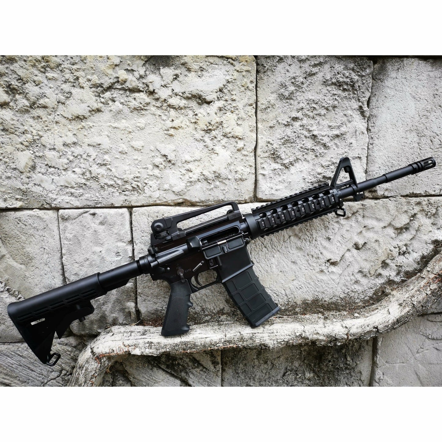 GOLDEN EAGLE MC6604RISM M4A1 FULL METAL GAS POWERED GEL BLASTER GREEN GAS BLOWBACK RIFLE Colour: Black