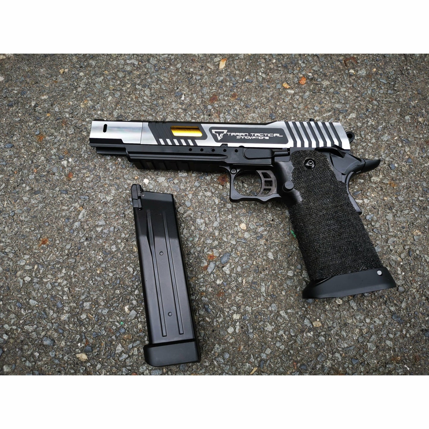 2011 TTI GBB GEL BLASTER GREEN GAS POWERED BLOW BACK With Compensator Version 3354