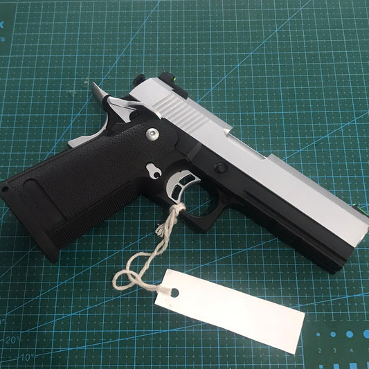JG Hi-Capa 4.3 Pistol ( Sv / Blk)